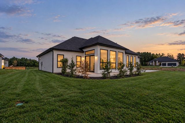 6512 PORTCRAWL DR, Columbia, MO 65201