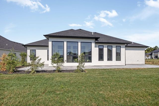 6512 PORTCRAWL DR, Columbia, MO 65201