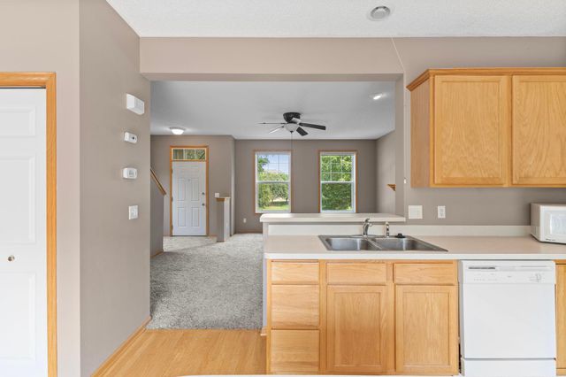 11323 Davenport Circle NE F, Blaine, MN 55449