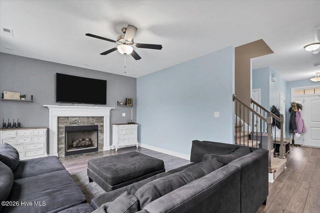 1019 Hydrangea Drive, Aberdeen, NC 28315