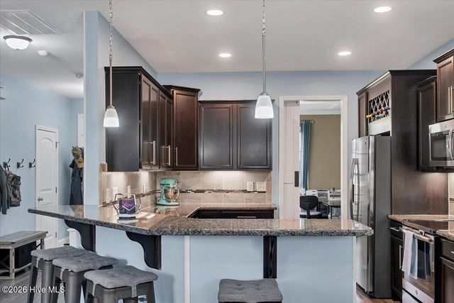 1019 Hydrangea Drive, Aberdeen, NC 28315