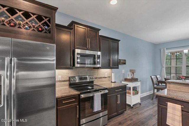 1019 Hydrangea Drive, Aberdeen, NC 28315