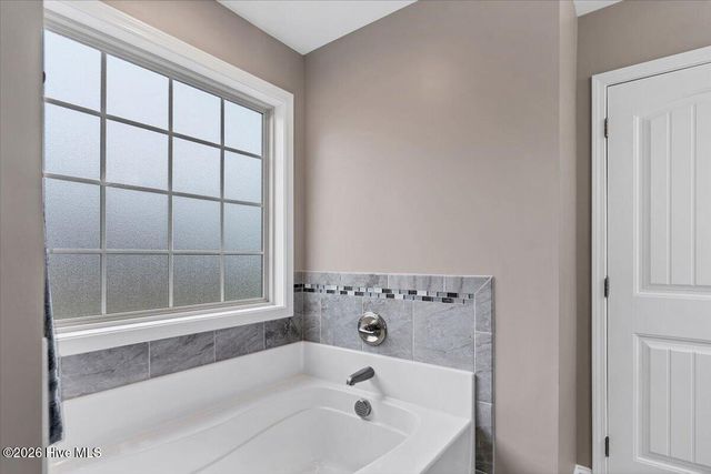 1019 Hydrangea Drive, Aberdeen, NC 28315