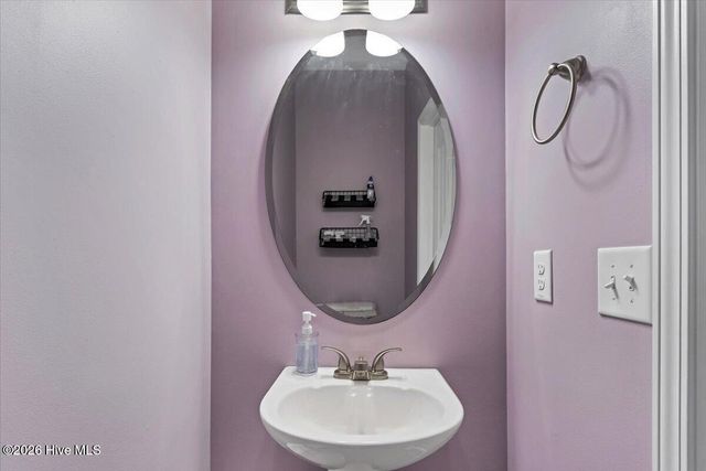 1019 Hydrangea Drive, Aberdeen, NC 28315