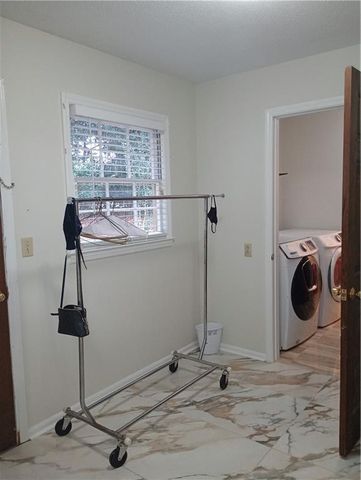 2589 King SE Circle, Conyers, GA 30013