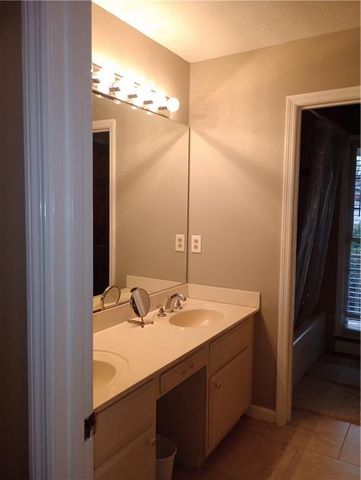 2589 King SE Circle, Conyers, GA 30013