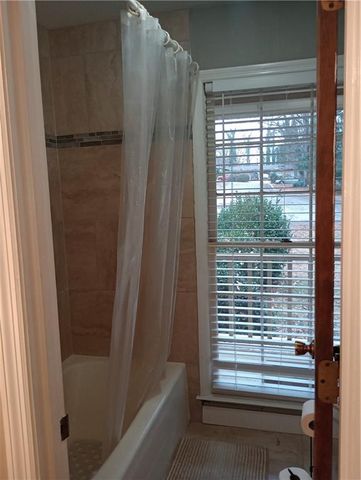 2589 King SE Circle, Conyers, GA 30013