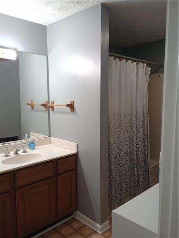 2589 King SE Circle, Conyers, GA 30013