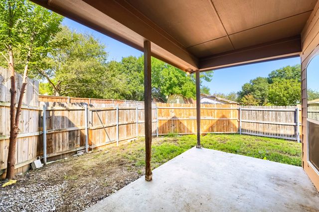 2903 Preston Trail, Grand Prairie, TX 75052