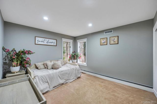 1 Audubon Gate, Miller Place, NY 11764