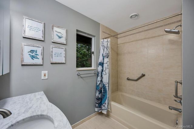 1 Audubon Gate, Miller Place, NY 11764
