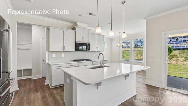 4261 Round Table Drive, Gastonia, NC 28056