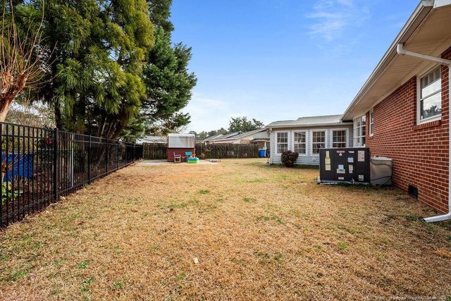 501 Lennox Drive, Fayetteville, NC 28303