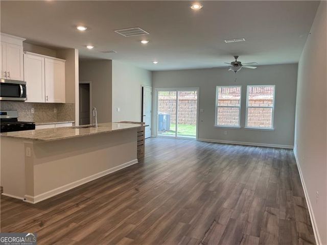 269 Timberland Avenue, Dawsonville, GA 30534