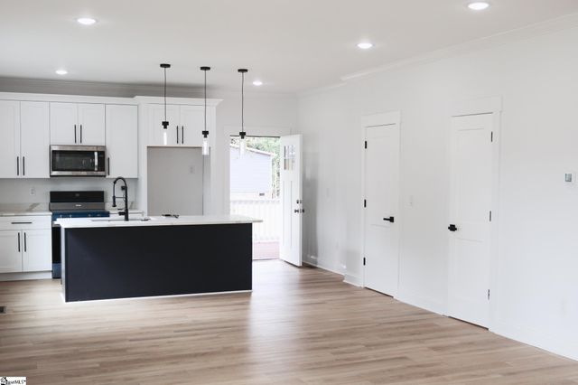 113 Miami Avenue, Piedmont, SC 29673