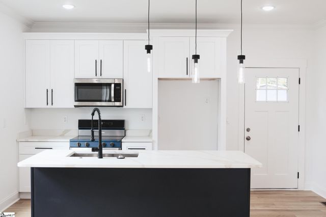 113 Miami Avenue, Piedmont, SC 29673