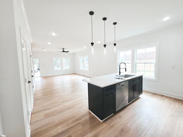 113 Miami Avenue, Piedmont, SC 29673