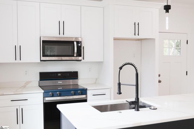 113 Miami Avenue, Piedmont, SC 29673