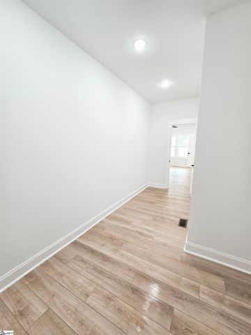 113 Miami Avenue, Piedmont, SC 29673