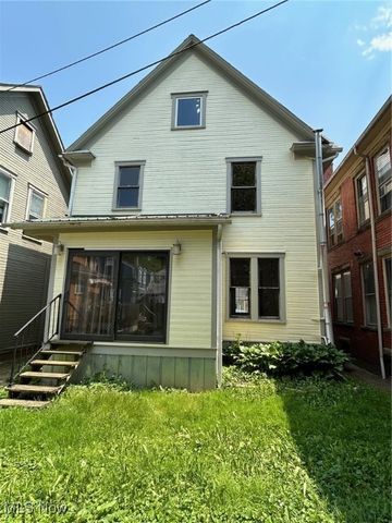 213 MONTGOMERY, Marietta, OH 45750