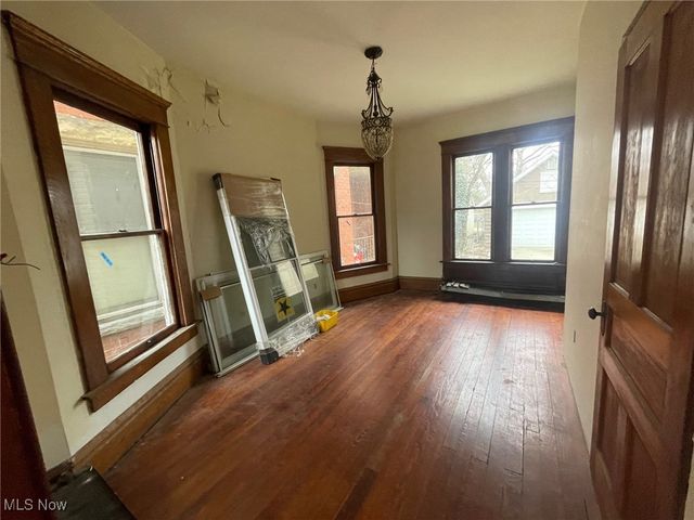 213 MONTGOMERY, Marietta, OH 45750