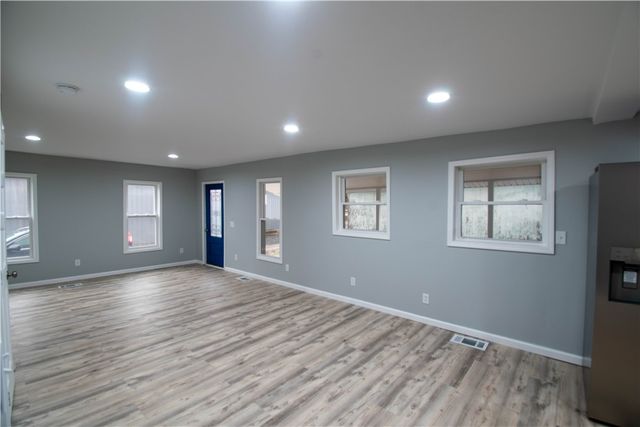 1 Gould Avenue, Seneca Falls, NY 13148