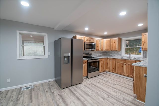 1 Gould Avenue, Seneca Falls, NY 13148