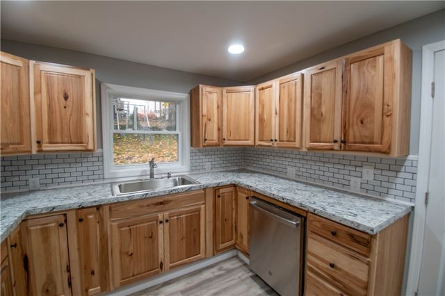 1 Gould Avenue, Seneca Falls, NY 13148