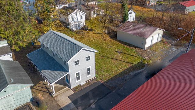 1 Gould Avenue, Seneca Falls, NY 13148