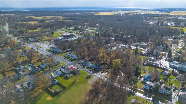 1 Gould Avenue, Seneca Falls, NY 13148