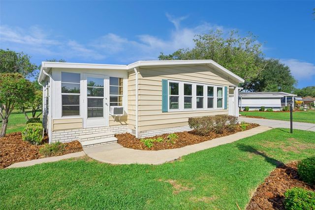 24814 PINE HILL, Leesburg, FL 34748