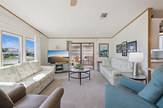 24814 PINE HILL, Leesburg, FL 34748