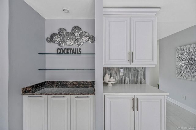 32 San Rafael Avenue, Holbrook, NY 11741