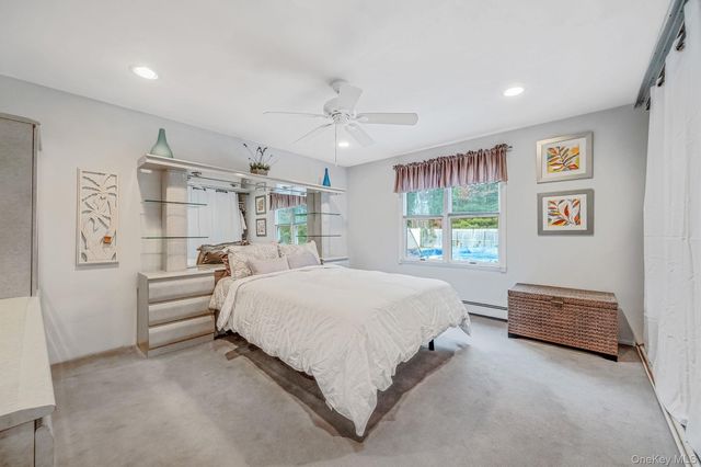 32 San Rafael Avenue, Holbrook, NY 11741