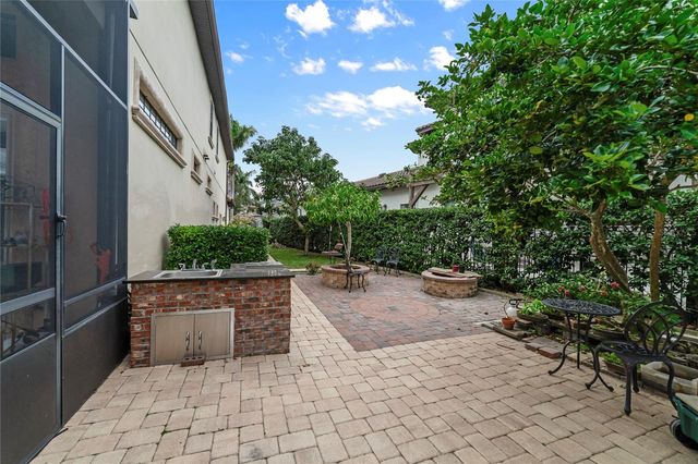 9226 BAYWAY DRIVE, Orlando, FL 32819