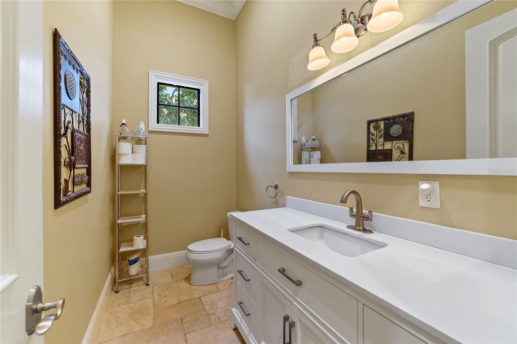 Image 16 of property listing at 9226 BAYWAY DRIVE, Orlando, FL 32819