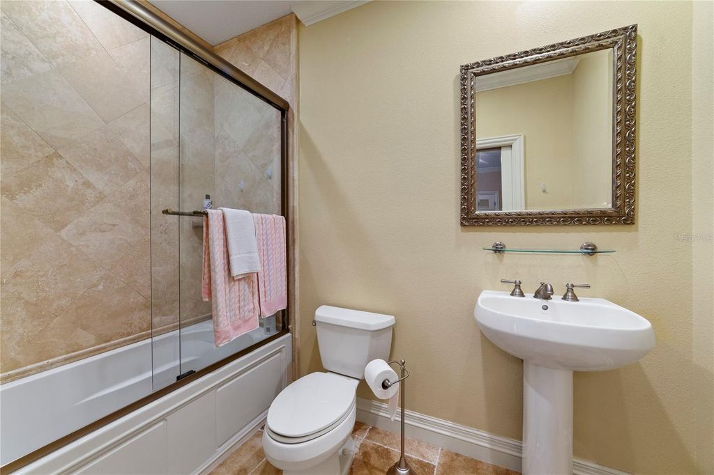Image 20 of property listing at 9226 BAYWAY DRIVE, Orlando, FL 32819