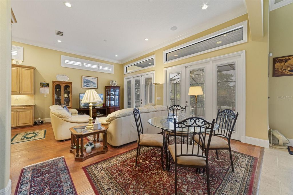 Image 5 of property listing at 9226 BAYWAY DRIVE, Orlando, FL 32819