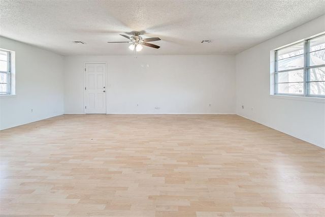 4113 Monica Drive, Del City, OK 73115