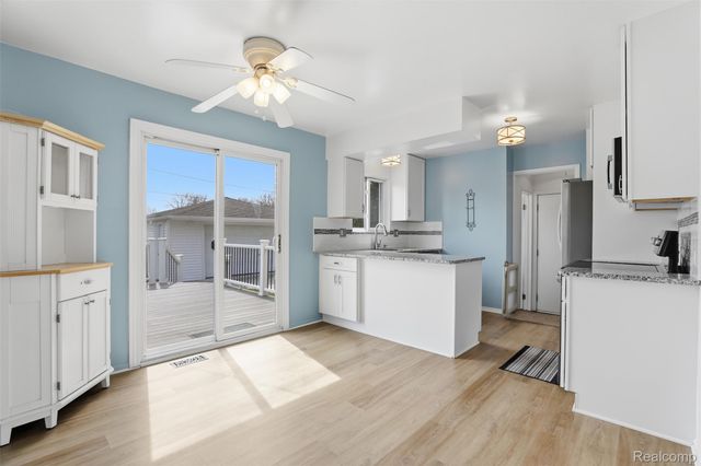 33519 Balmoral Street, Westland, MI 48185