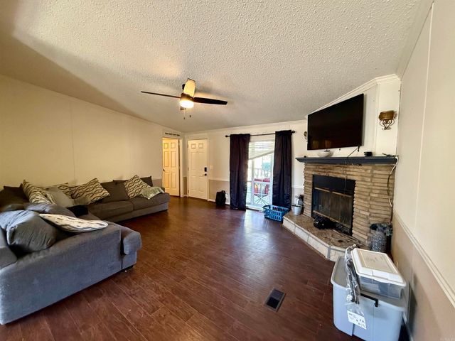 4260 Midway Road, Donaldson, AR 71943