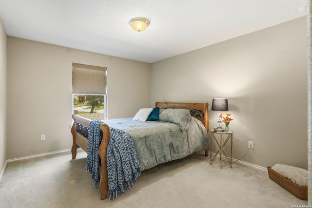 7910 EMMELINE DR, Boerne, TX 78015