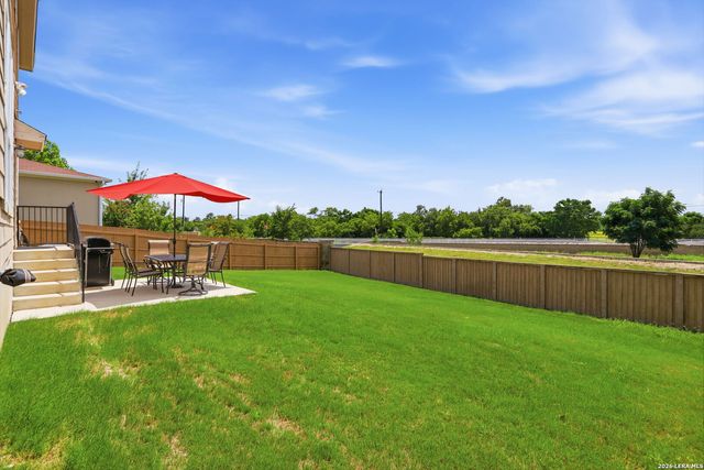 7910 EMMELINE DR, Boerne, TX 78015