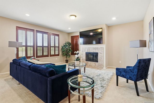 7910 EMMELINE DR, Boerne, TX 78015