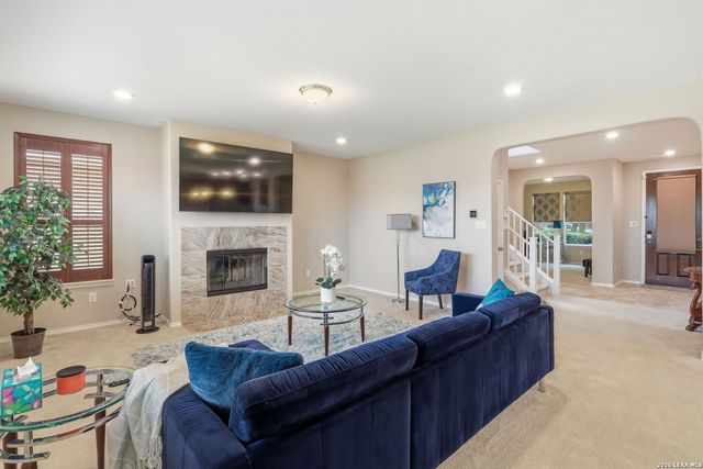 7910 EMMELINE DR, Boerne, TX 78015