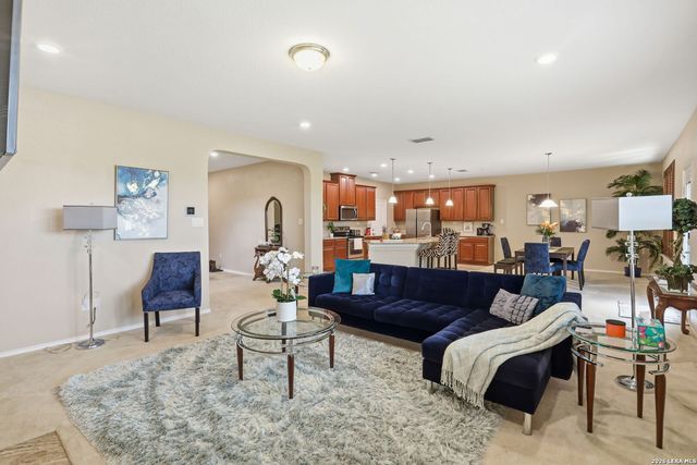 7910 EMMELINE DR, Boerne, TX 78015