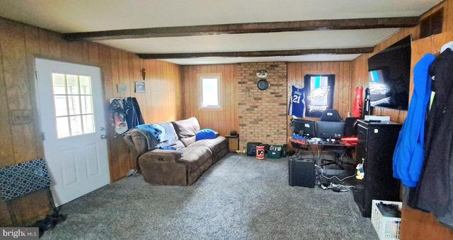 246 MAIN AVE, Milmay, NJ 08340