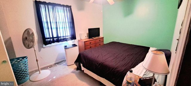 246 MAIN AVE, Milmay, NJ 08340