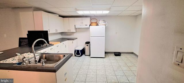 246 MAIN AVE, Milmay, NJ 08340