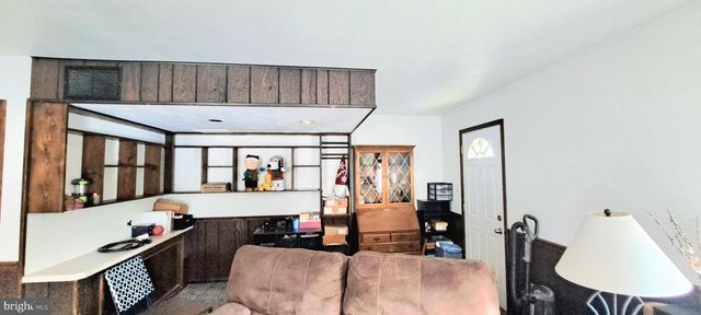 246 MAIN AVE, Milmay, NJ 08340
